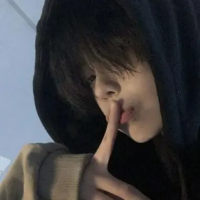 浪漫些许潦草丶