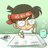 银杏下的草莓树